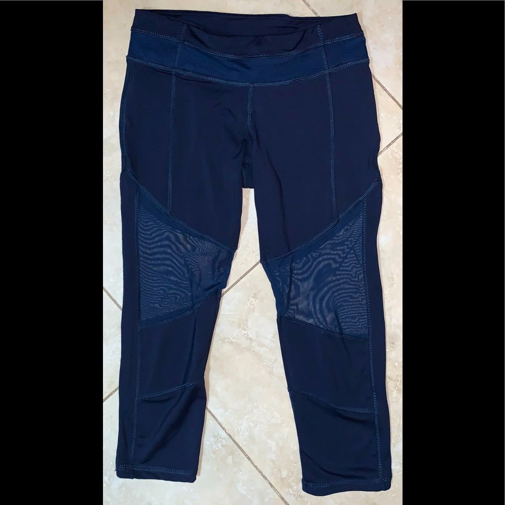 Electric Yoga Navy Cool Up In Mesh Capri Leggings Sz S/M